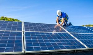 Installation et mise en production des panneaux solaires photovoltaïques à Coignieres